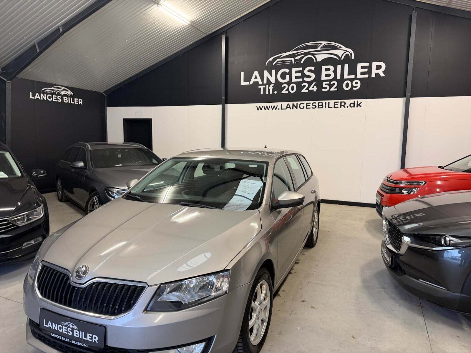 Skoda Octavia 1,6 TDi 105 Elegance Combi DSG