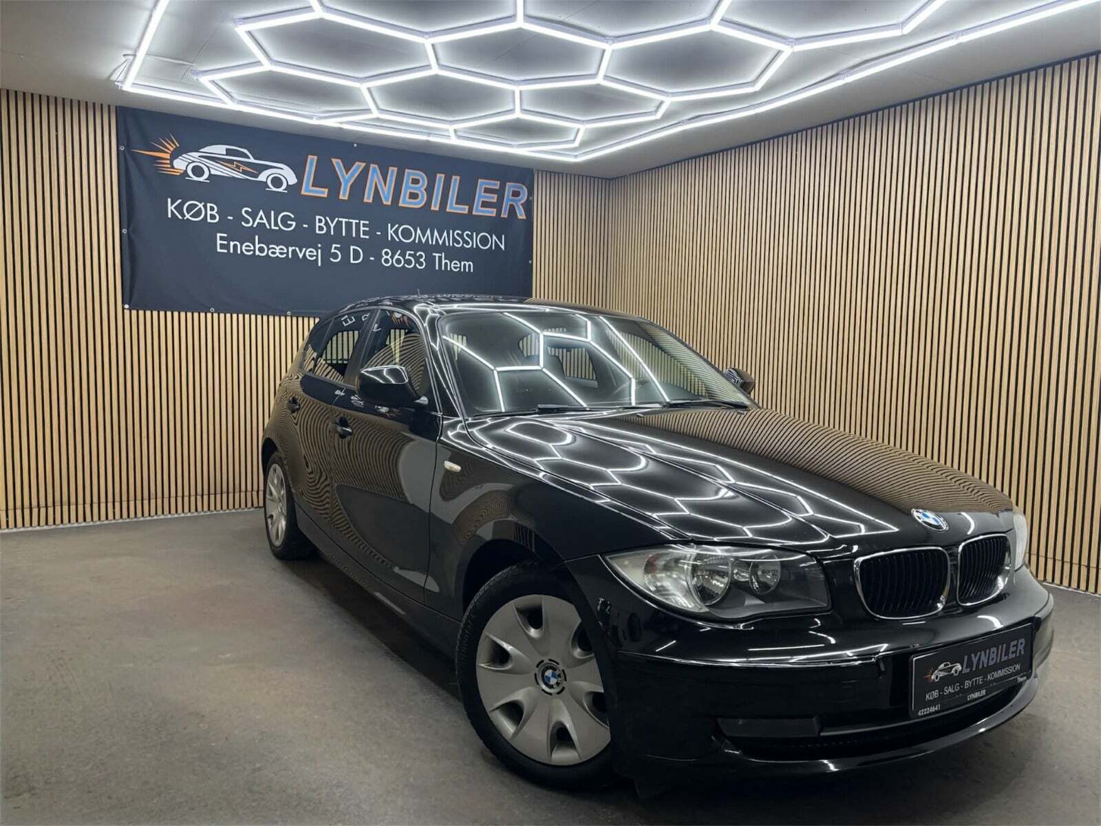 undefined BMW 116d fra 2011 set udefra