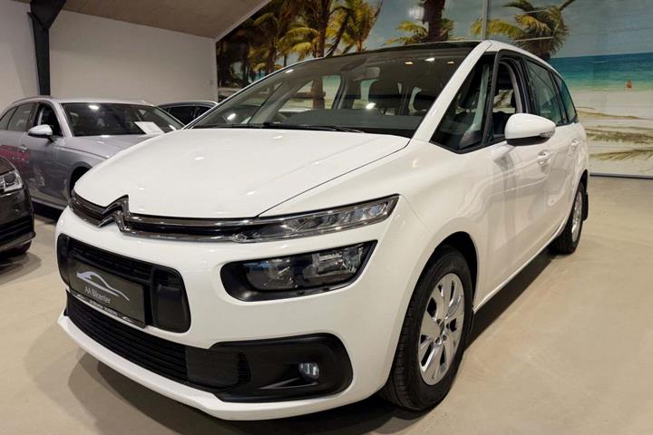 Hvid Citroën Grand C4 SpaceTourer fra 2020 set udefra