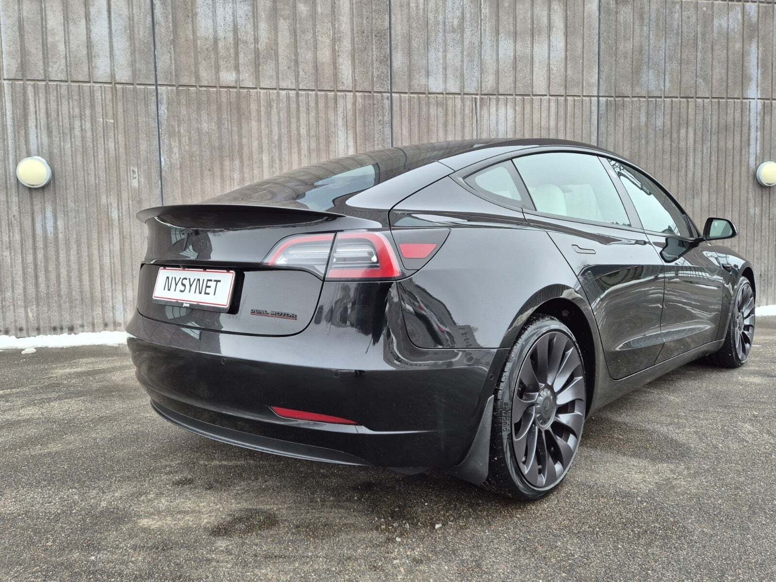 Tesla Model 3 Performance AWD