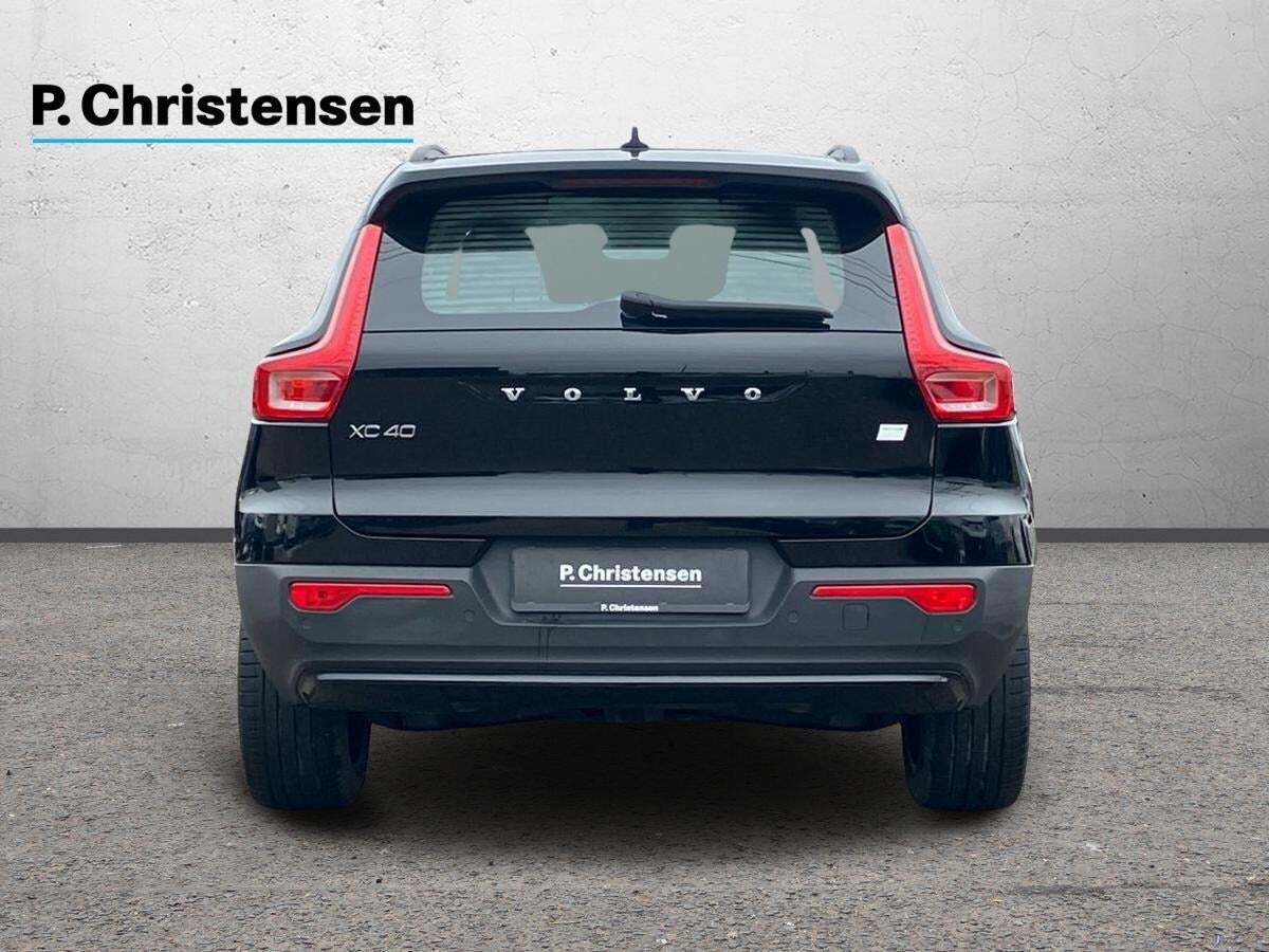 Volvo XC40 P6 ReCharge Core