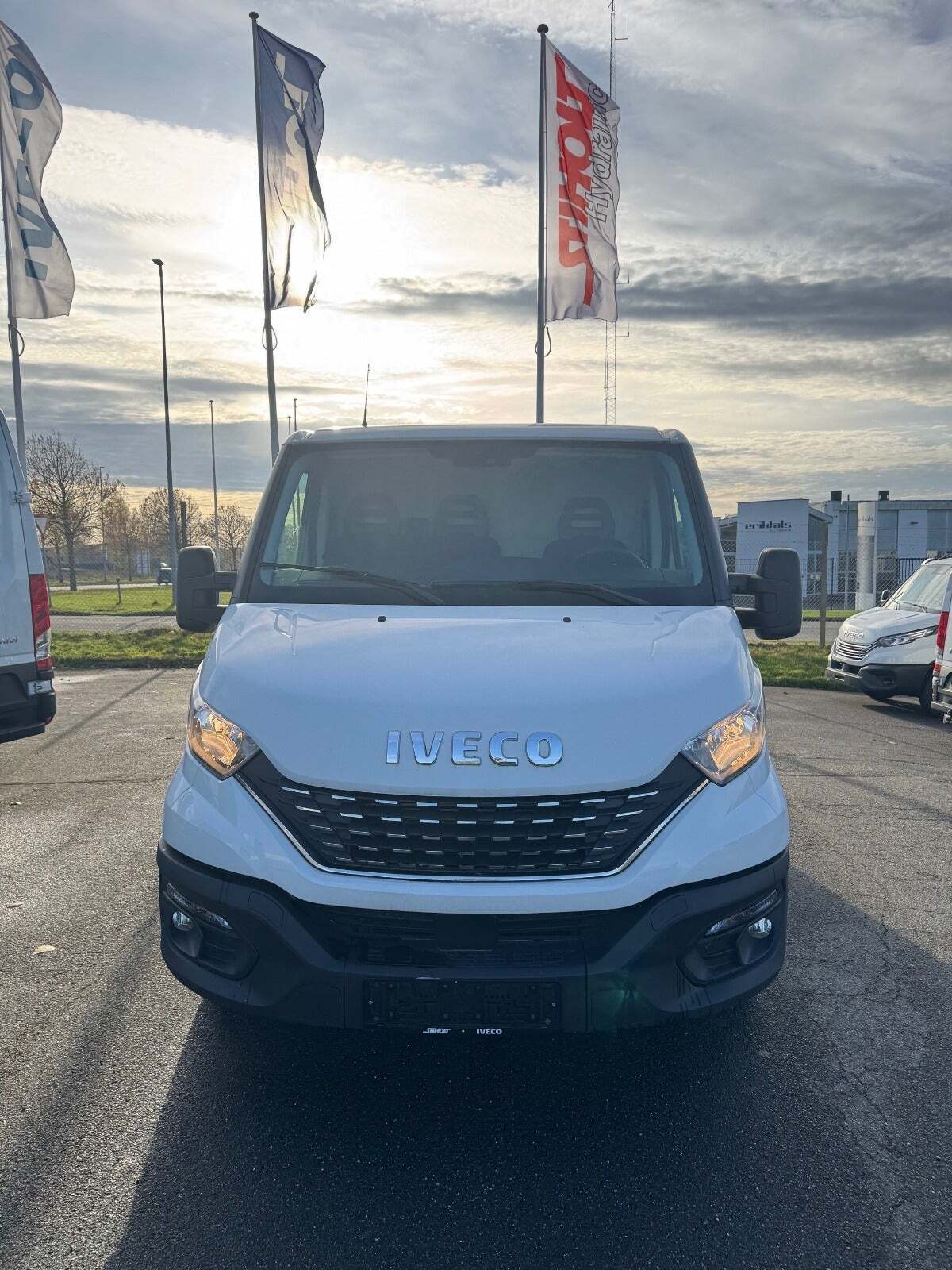 Iveco Daily 2,3 35S14 7,3m³ Van