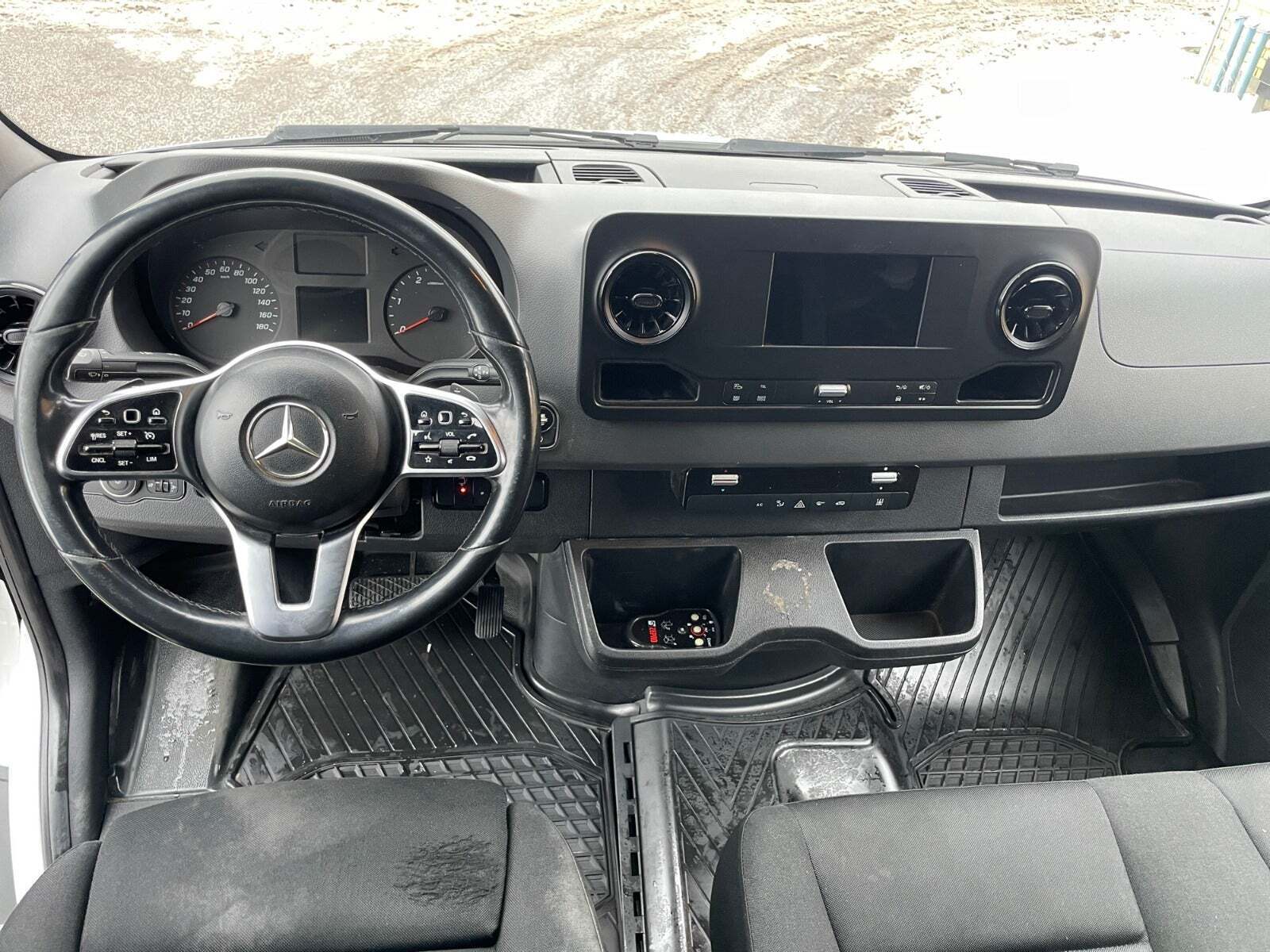 Hvid Mercedes Sprinter 316 fra 2019