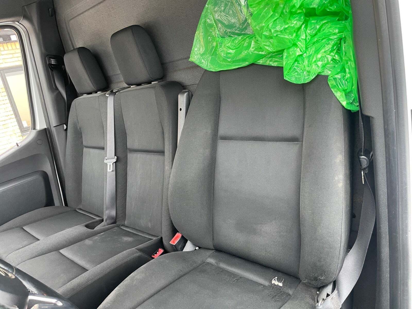 Hvid Mercedes Sprinter 316 fra 2019