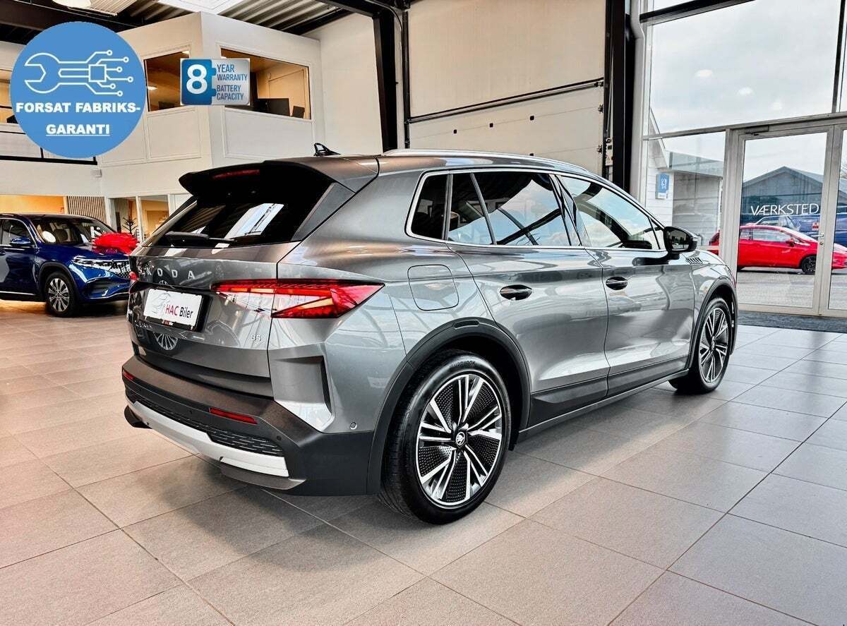Grå Skoda Elroq fra 2025