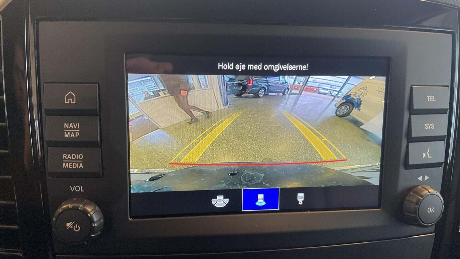 Hvid Mercedes Vito 114 fra 2021