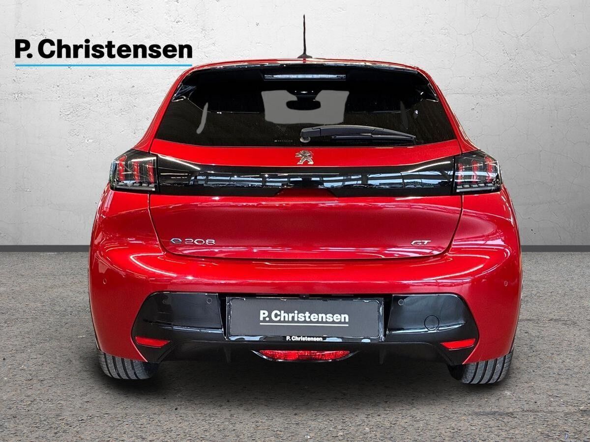 Peugeot e-208 50 GT Sky