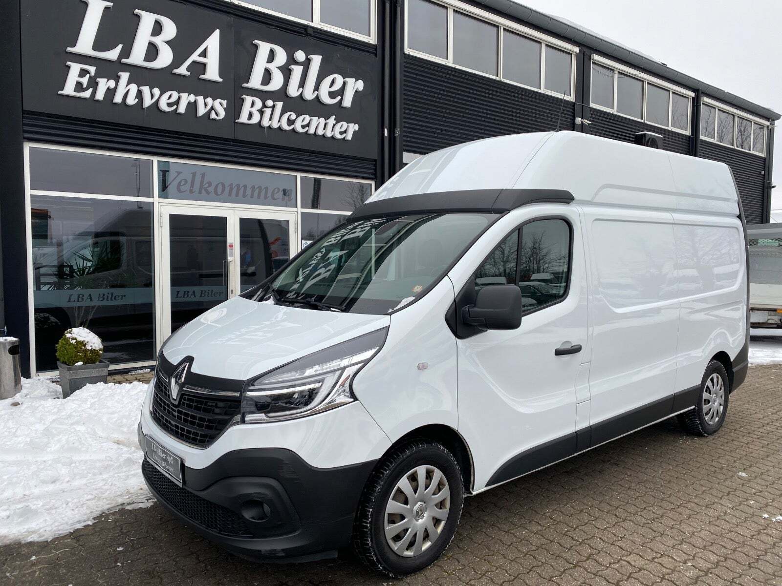 Renault Trafic T29 2,0 dCi 145 L2H2