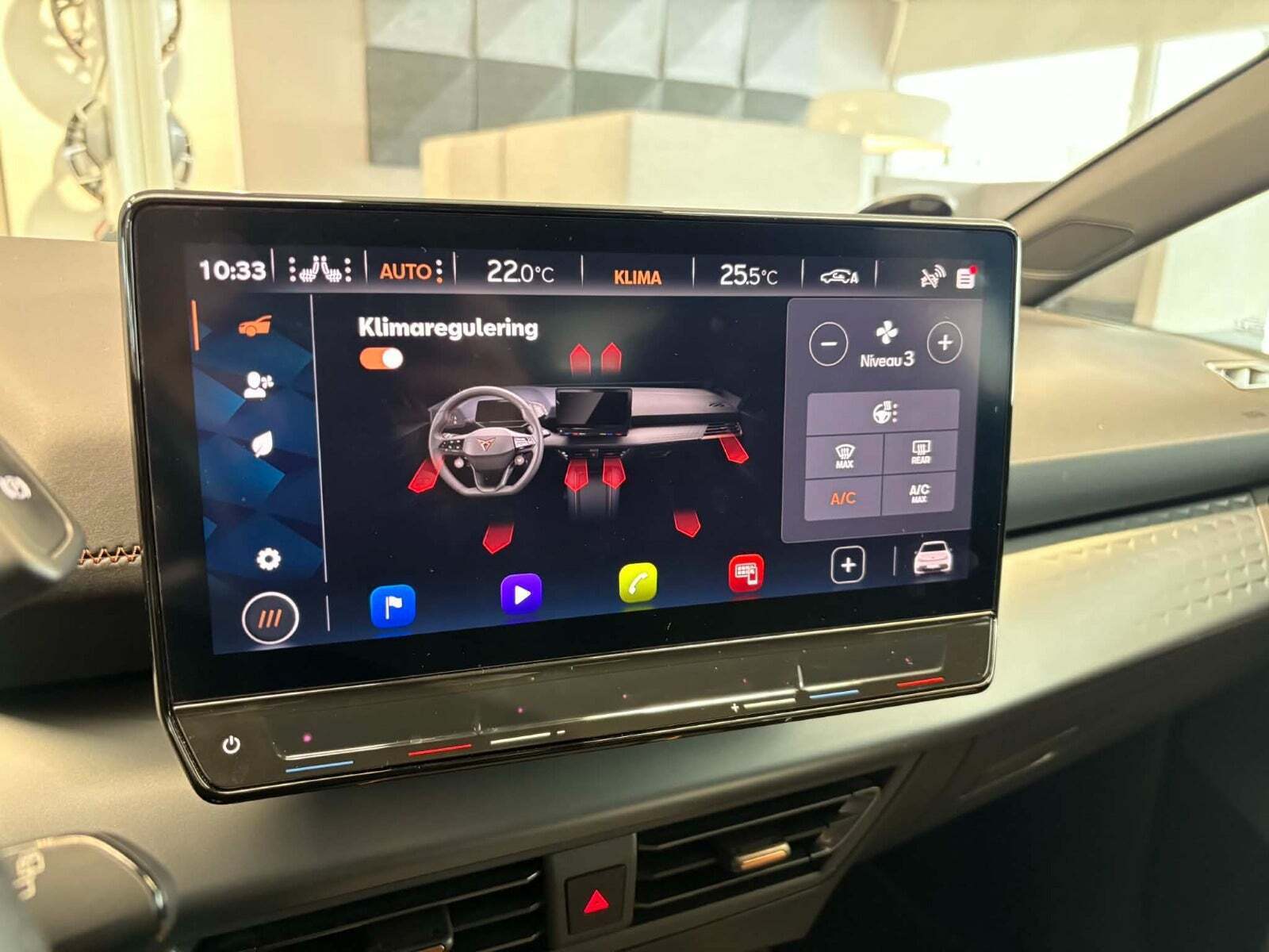 Grå Cupra Born fra 2022