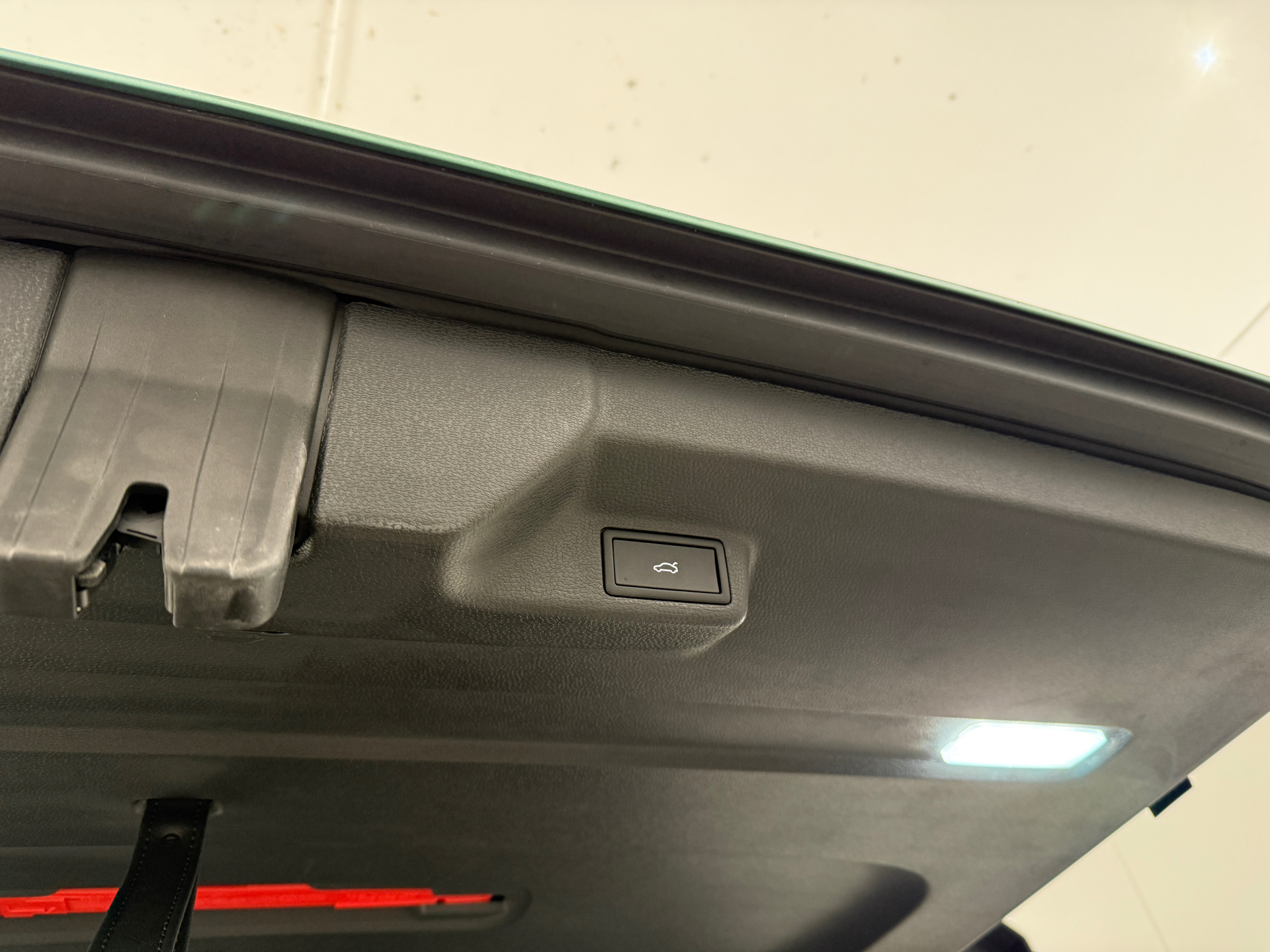 Grøn VW ID.Buzz fra 2025