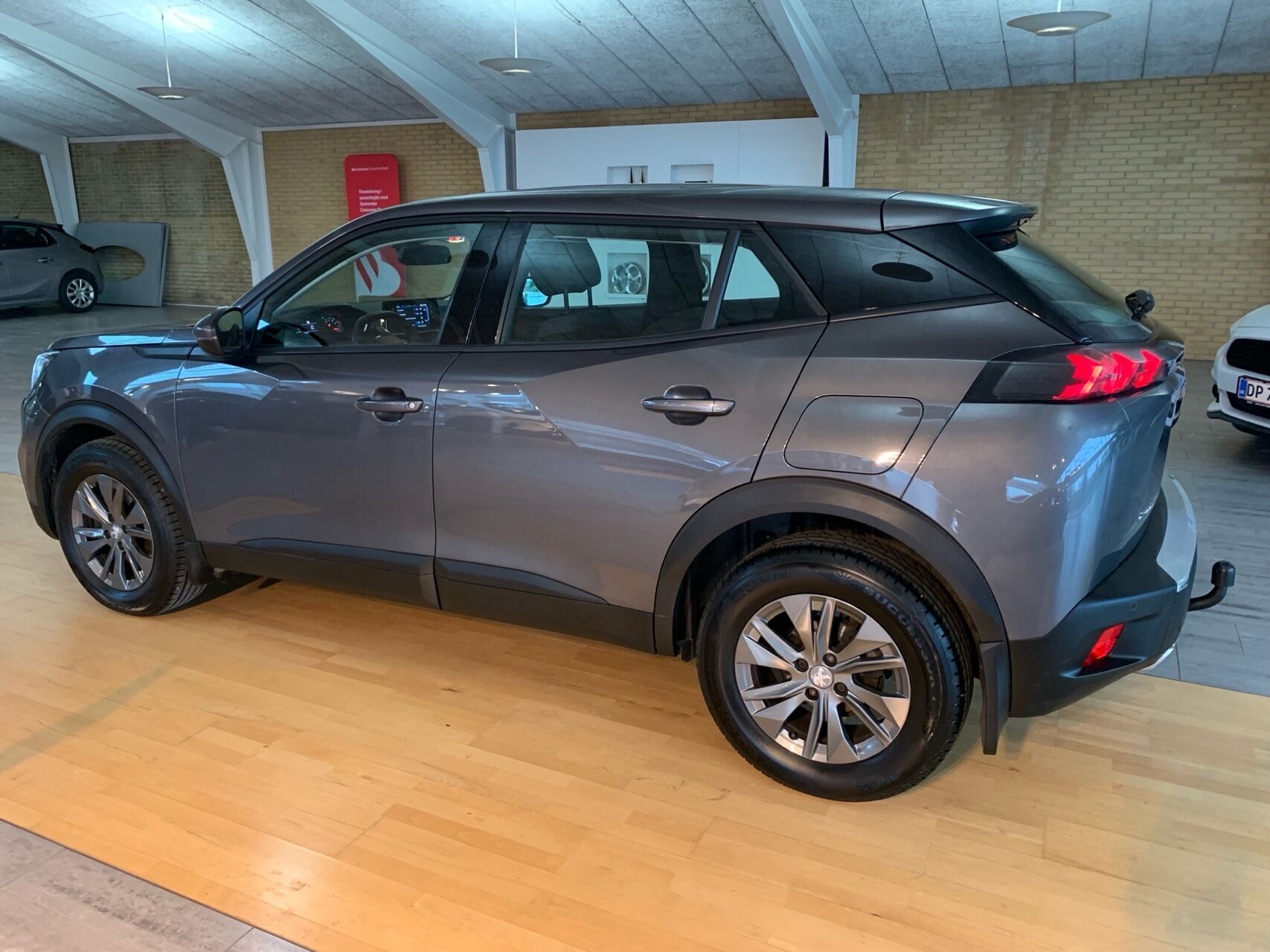 Peugeot 2008 1,2 PureTech Active Pack 130HK 5d