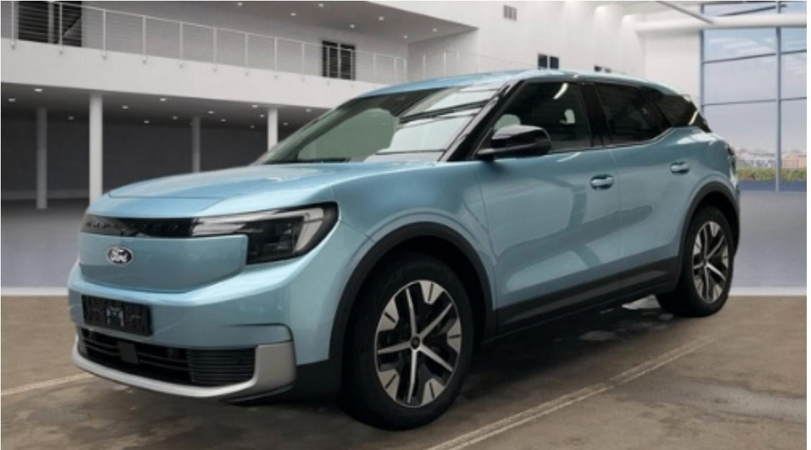 Ford Explorer 77 Select Extended Range