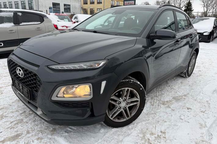 Grå Hyundai Kona fra 2017 set udefra