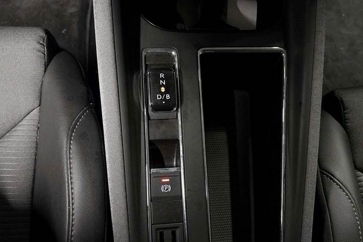 Sort Skoda Enyaq fra 2023