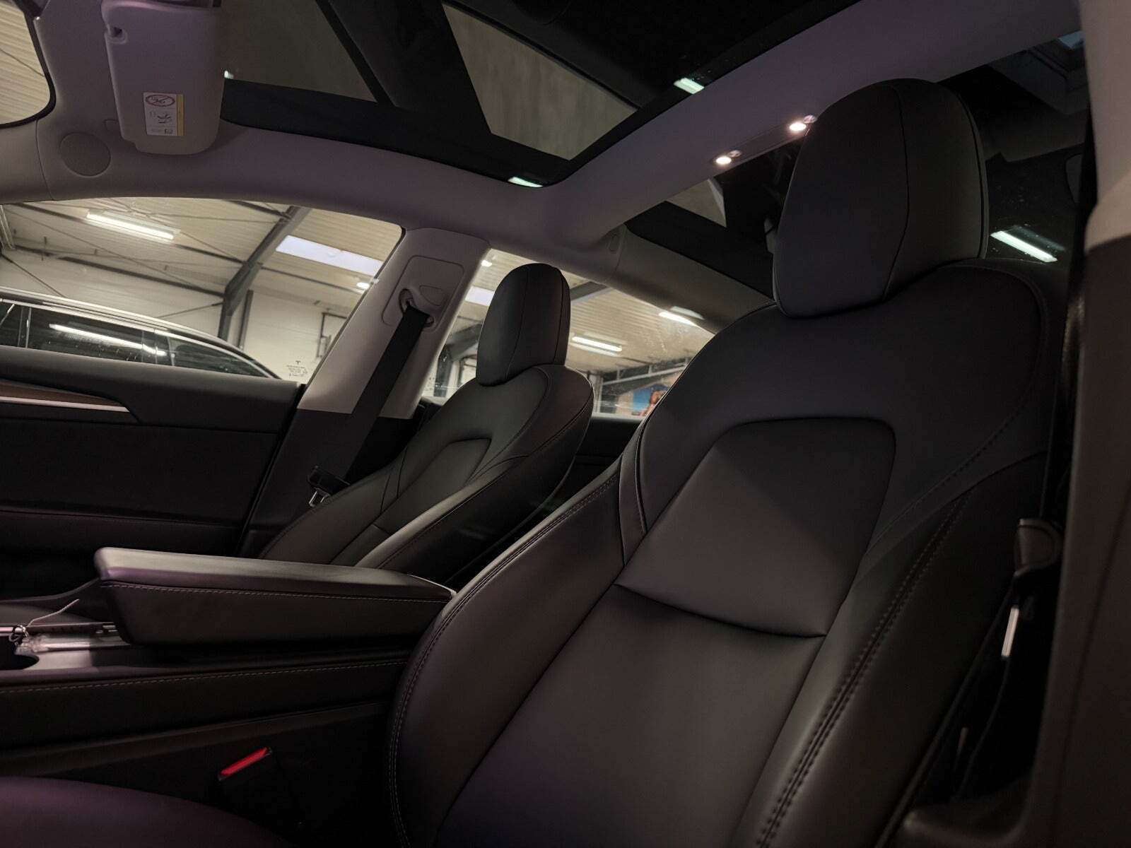 Tesla Model 3 Long Range RWD