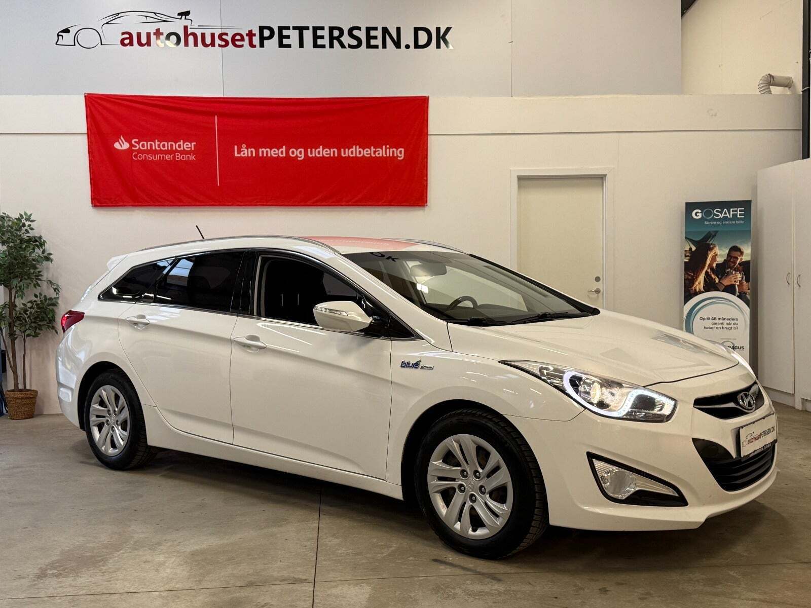 Hvid Hyundai i40 fra 2014