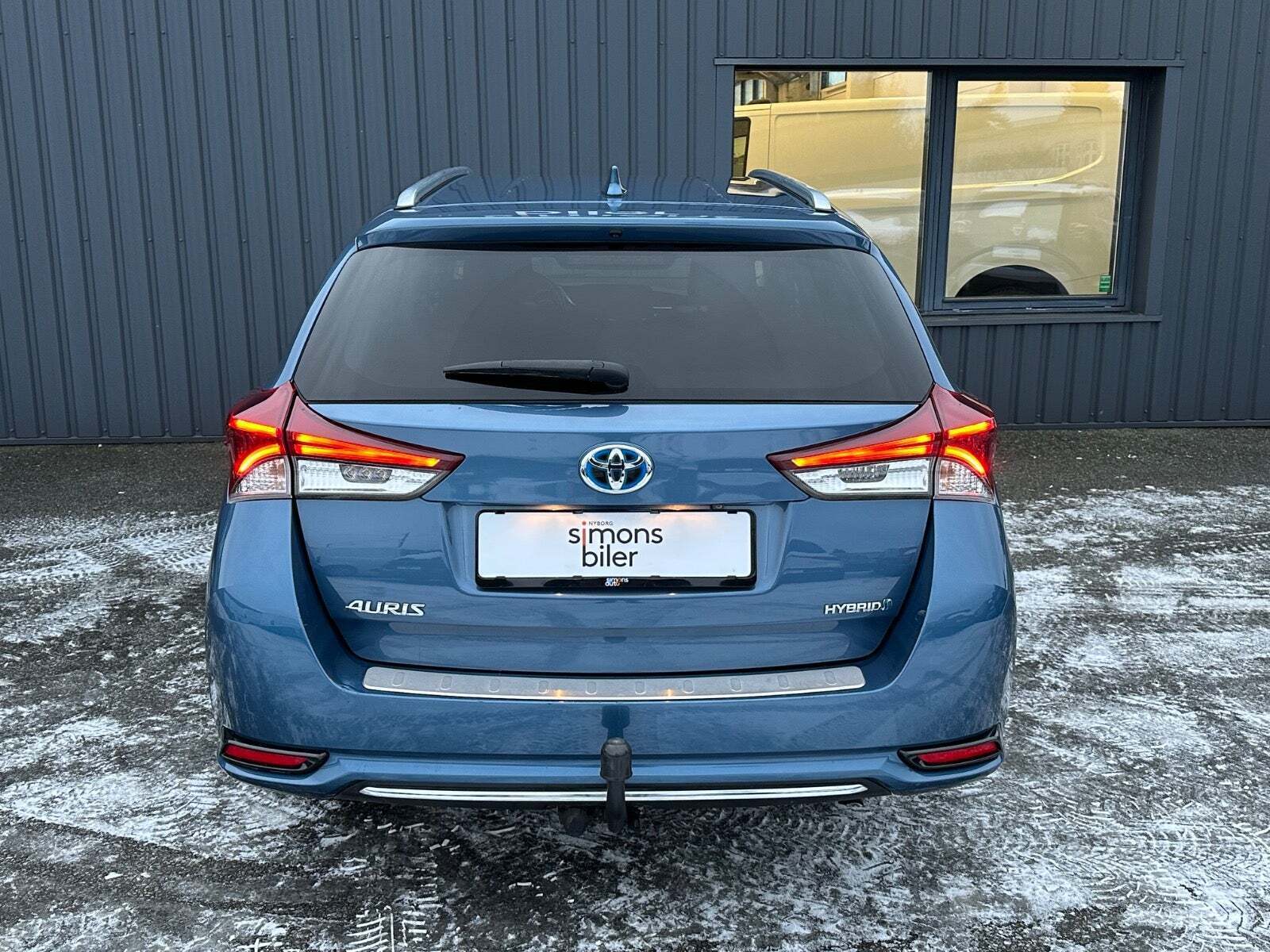 Toyota Auris 1,8 Hybrid H2 Comfort Touring Sports CVT