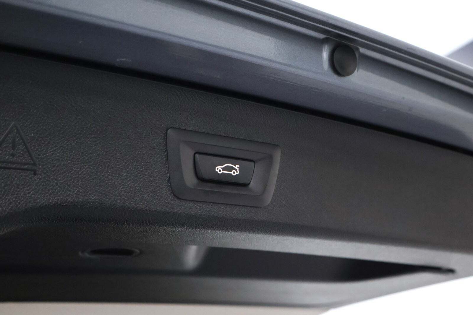 Sølv BMW 520d fra 2017