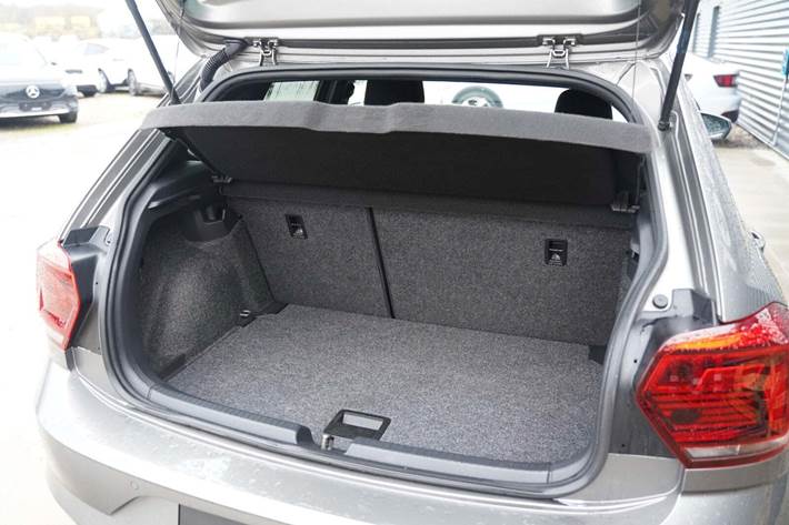 Sort VW Polo fra 2019