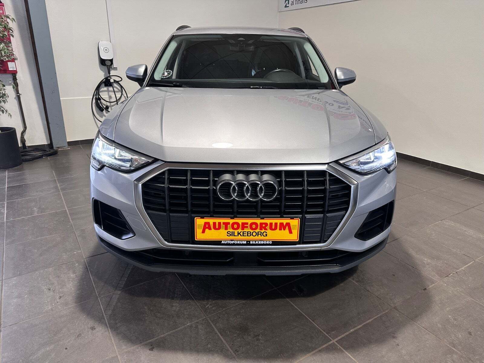Audi Q3 35 TFSi Prestige S-tr. Van