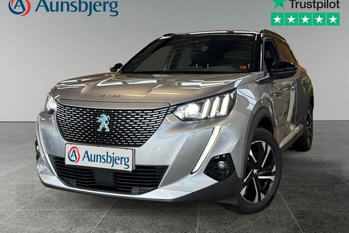 Sølv Peugeot e-2008 fra 2021