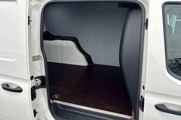 Hvid VW Caddy Maxi fra 2022