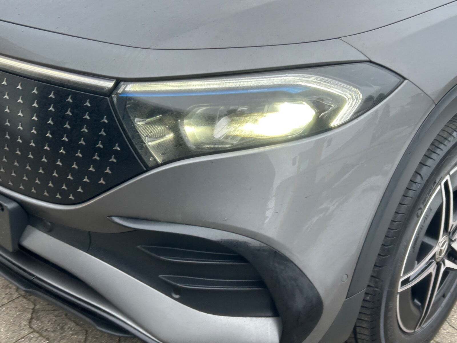 Mercedes EQB250+ AMG Advance