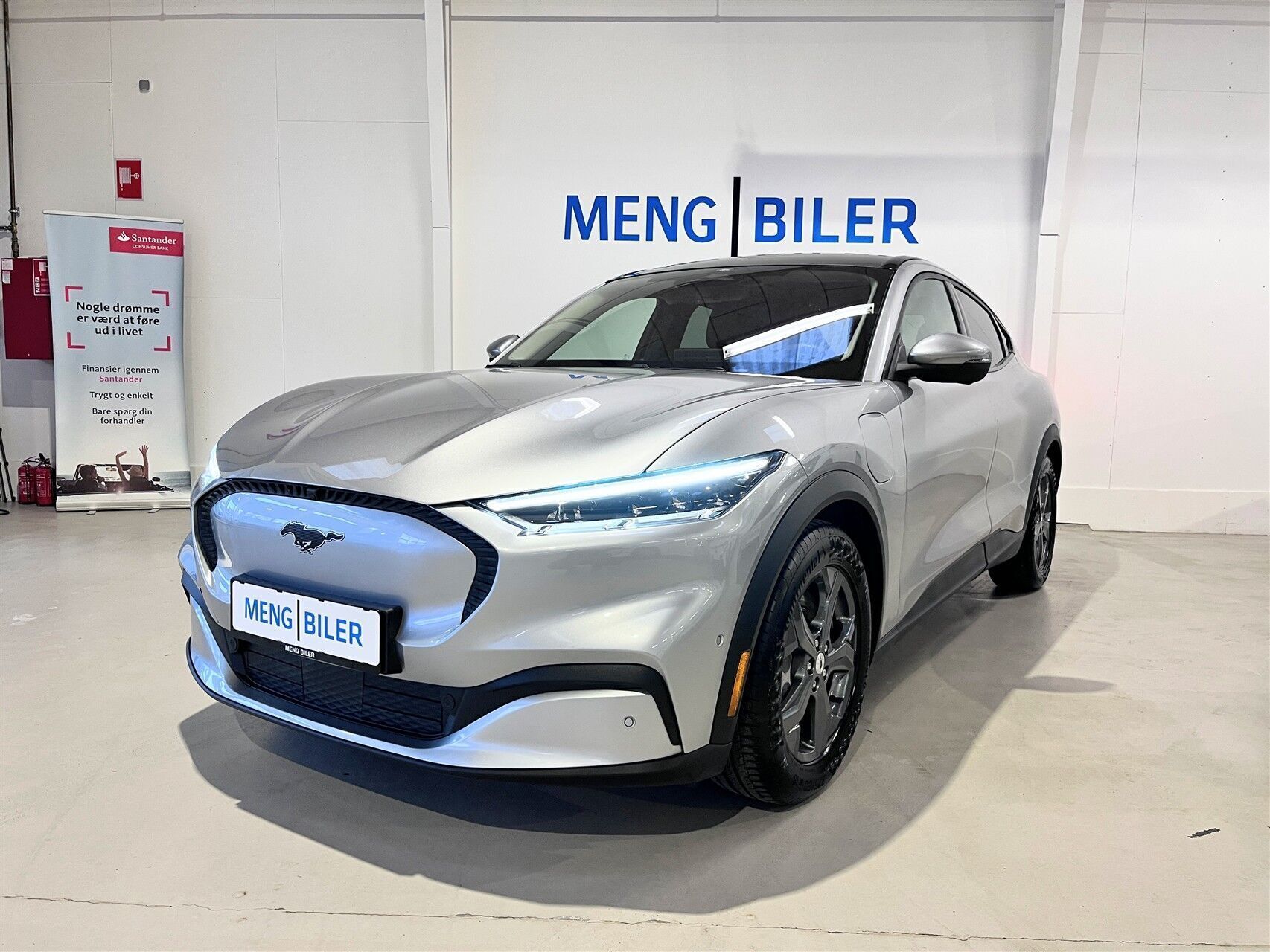 Ford Mustang Mach-E EL UR Premium 294HK 5d Aut.