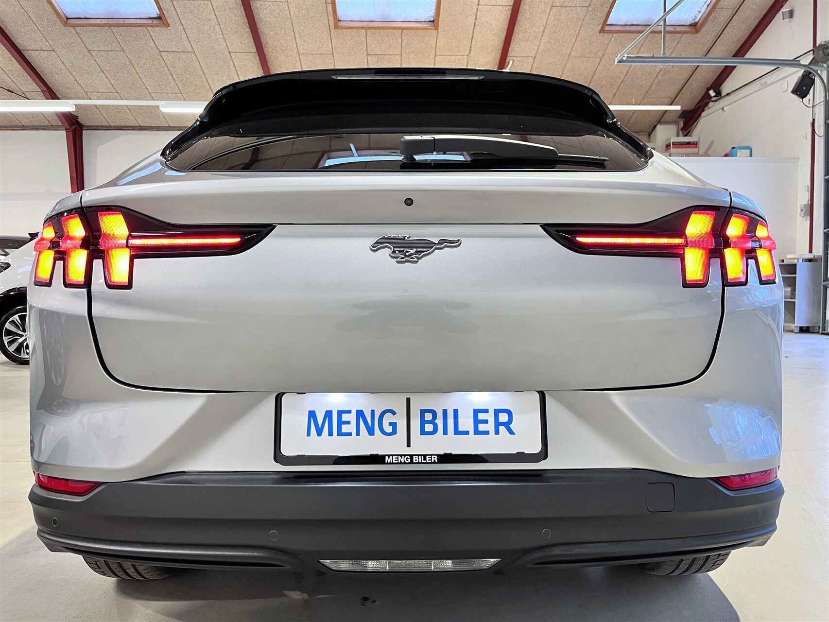 Ford Mustang Mach-E EL UR Premium 294HK 5d Aut.