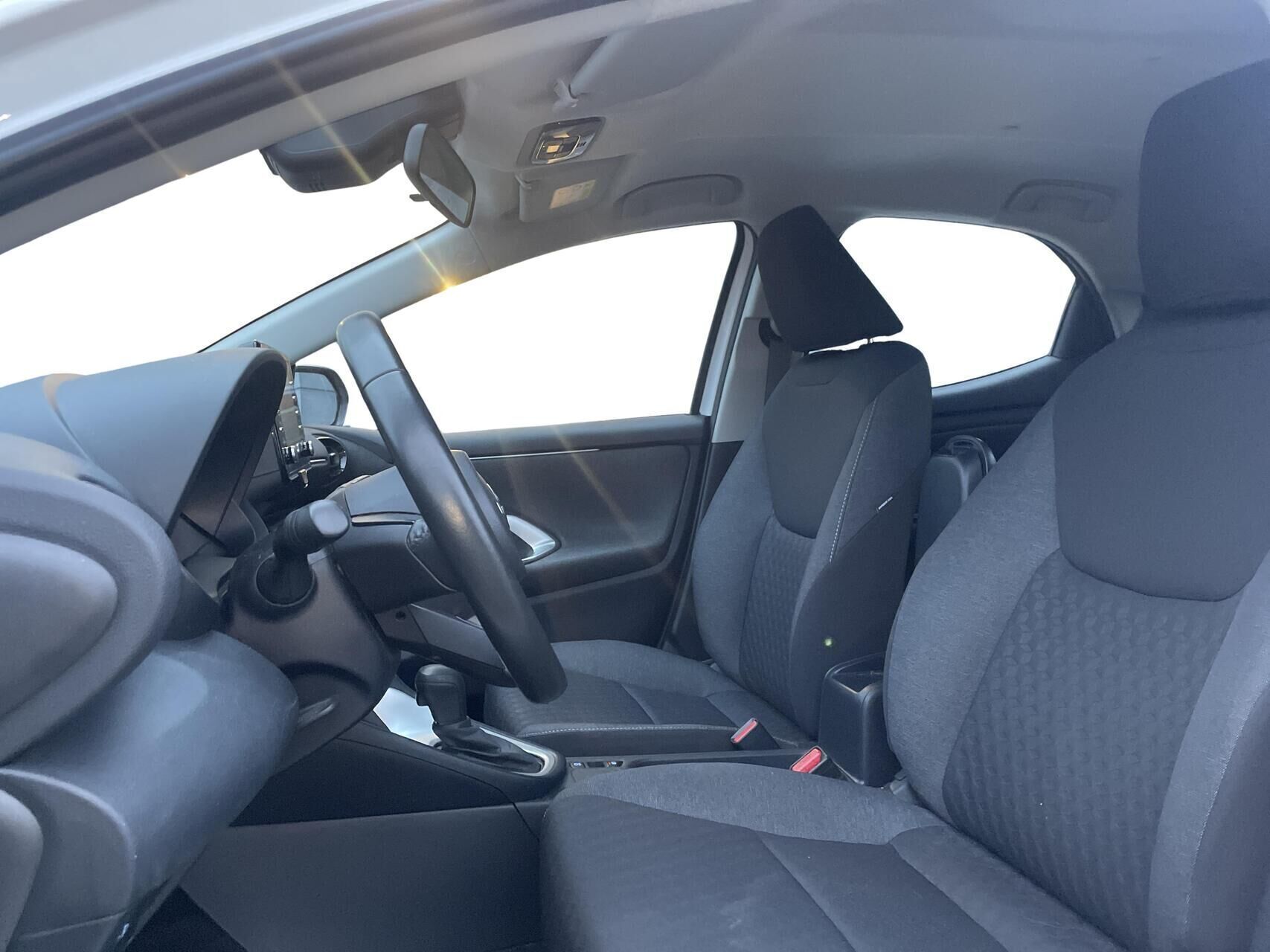 Toyota Yaris 1,5 Hybrid Essential Comfort 116HK 5d Trinl. Gear