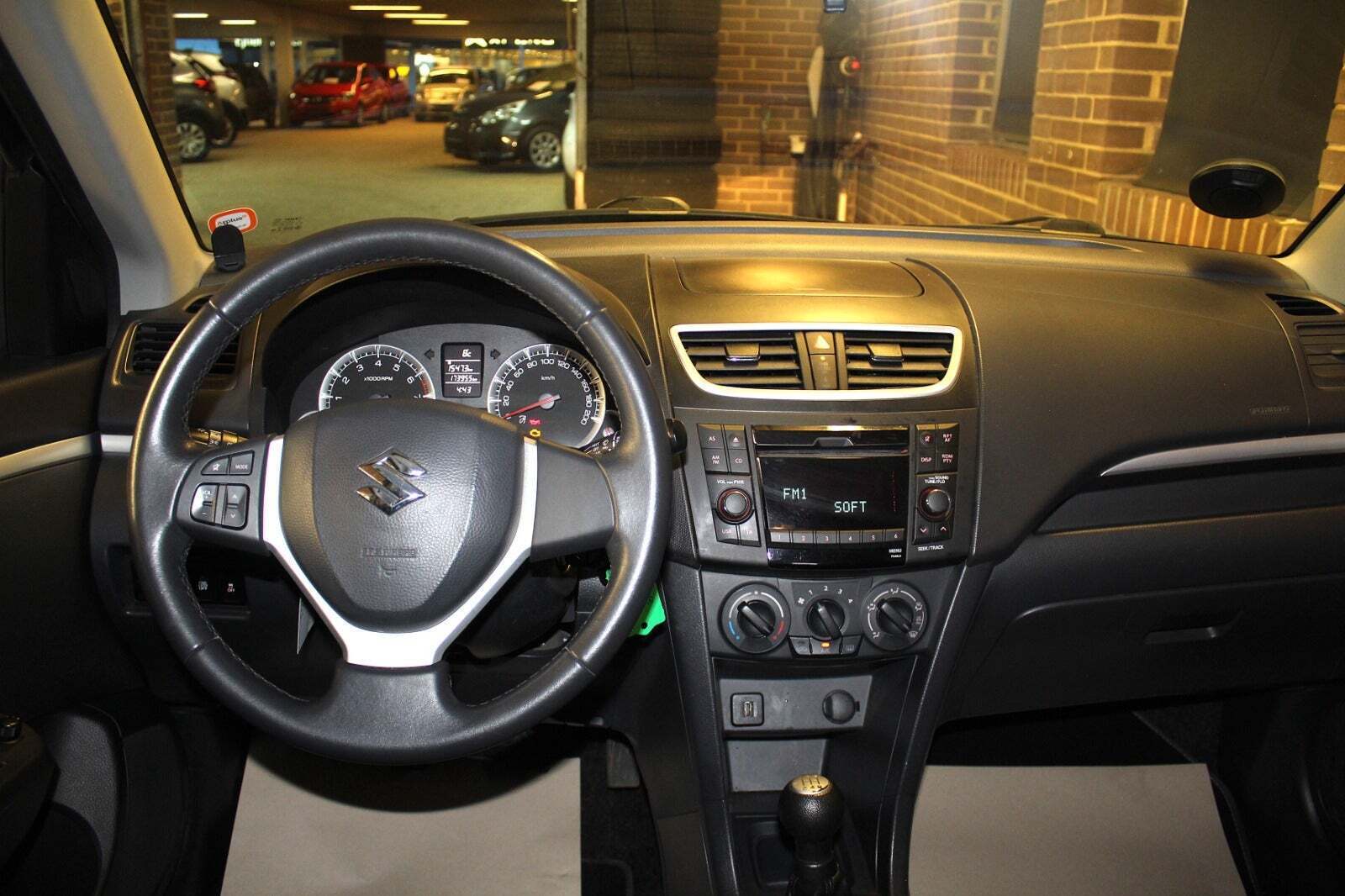 Hvid Suzuki Swift fra 2012