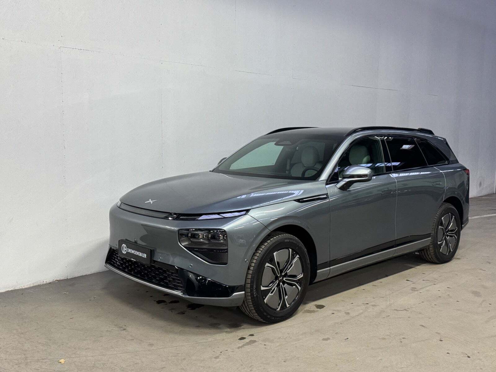 Xpeng G9 Standard Range