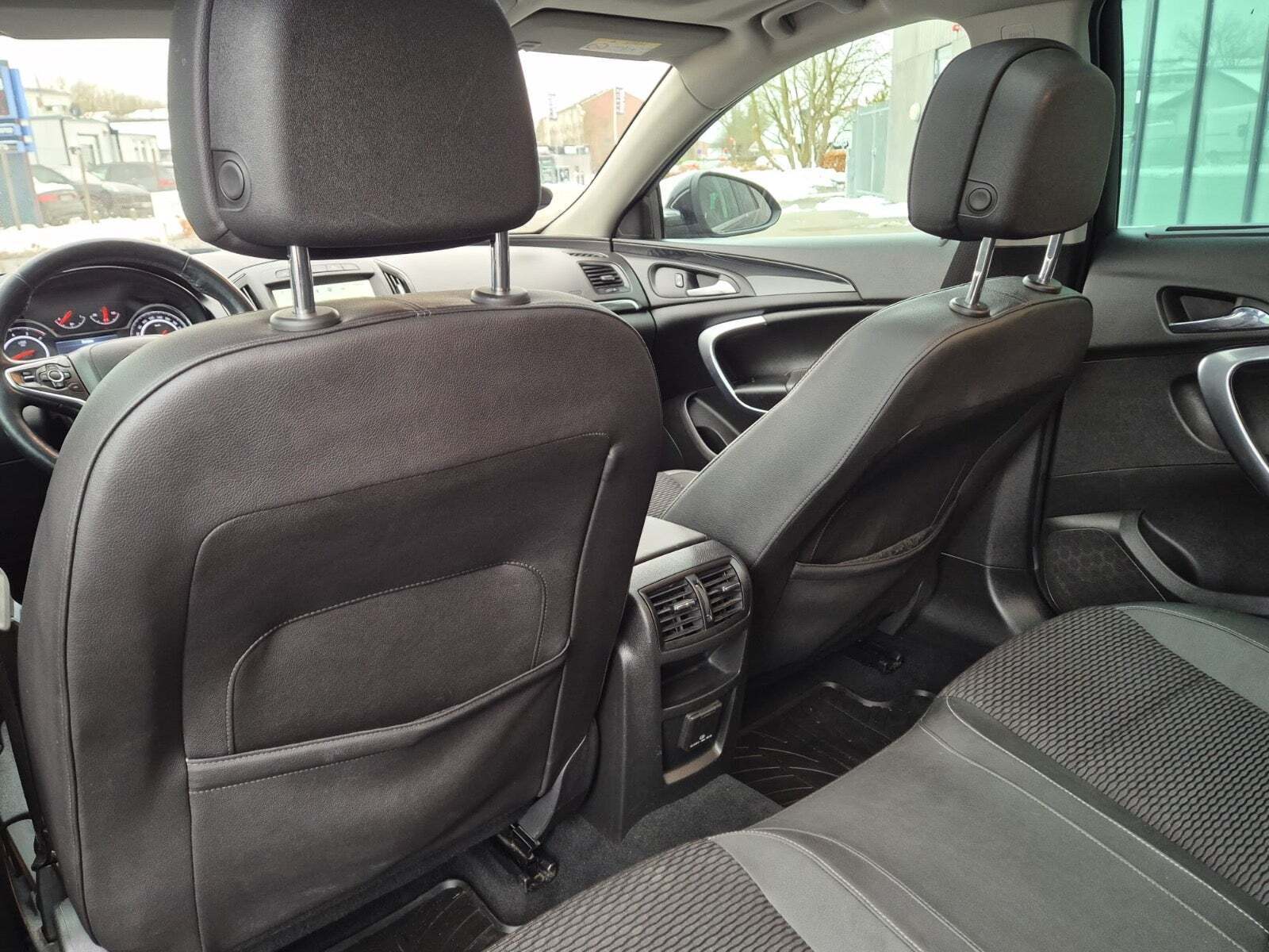 undefined Opel Insignia fra 2017