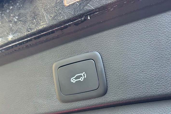 Hvid MG Marvel R fra 2023