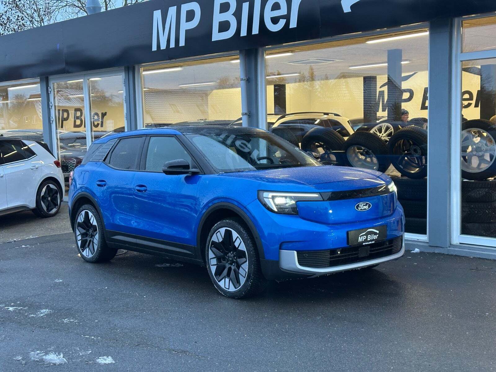 Ford Explorer 79 Premium Extended Range AWD