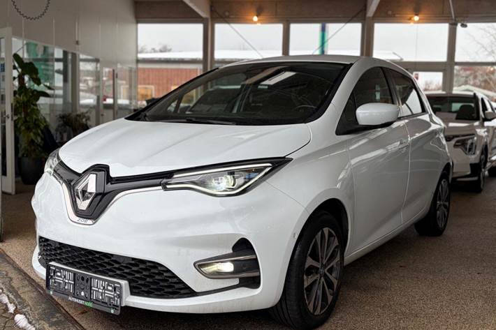 Hvid Renault Zoe fra 2020 set udefra