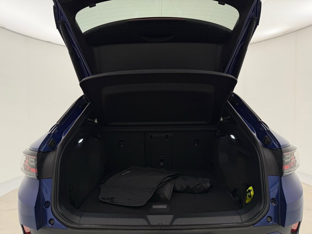 Blå VW ID.4 fra 2021