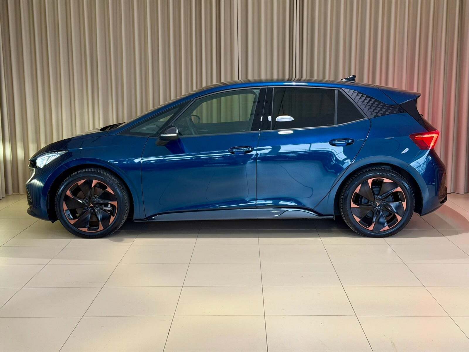 Cupra Born 58 e-Boost