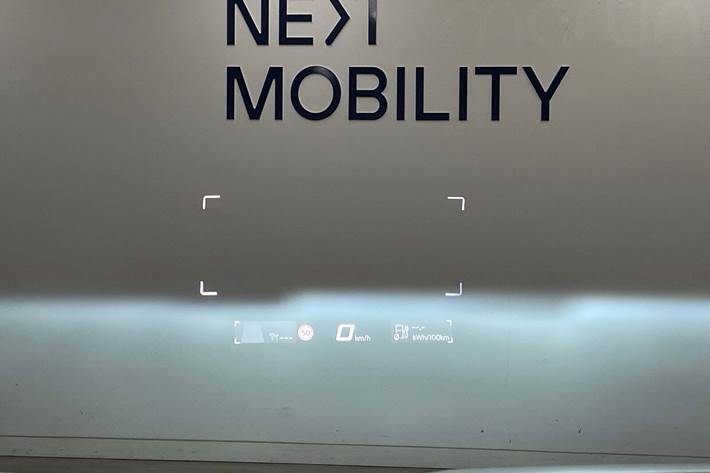 Sølv Cupra Tavascan fra 2024