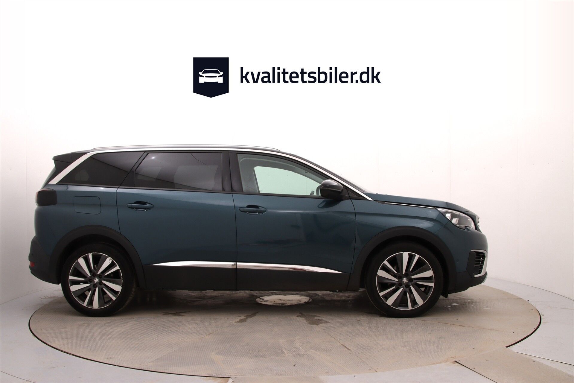 Peugeot 5008 1,2 e-THP Allure 130HK 5d
