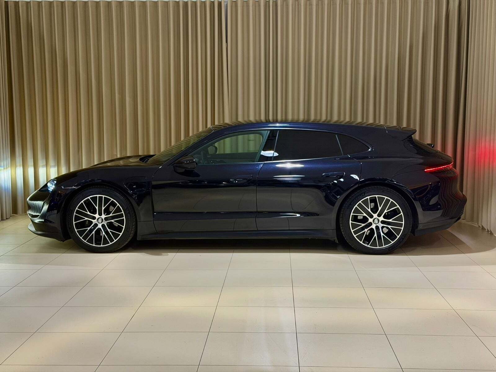 Porsche Taycan Sport Turismo