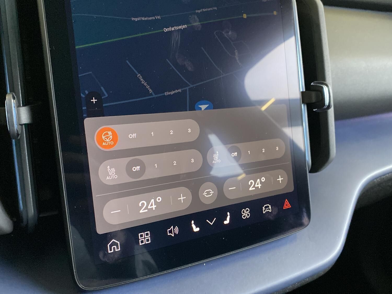 Grå Volvo EX30 fra 2024