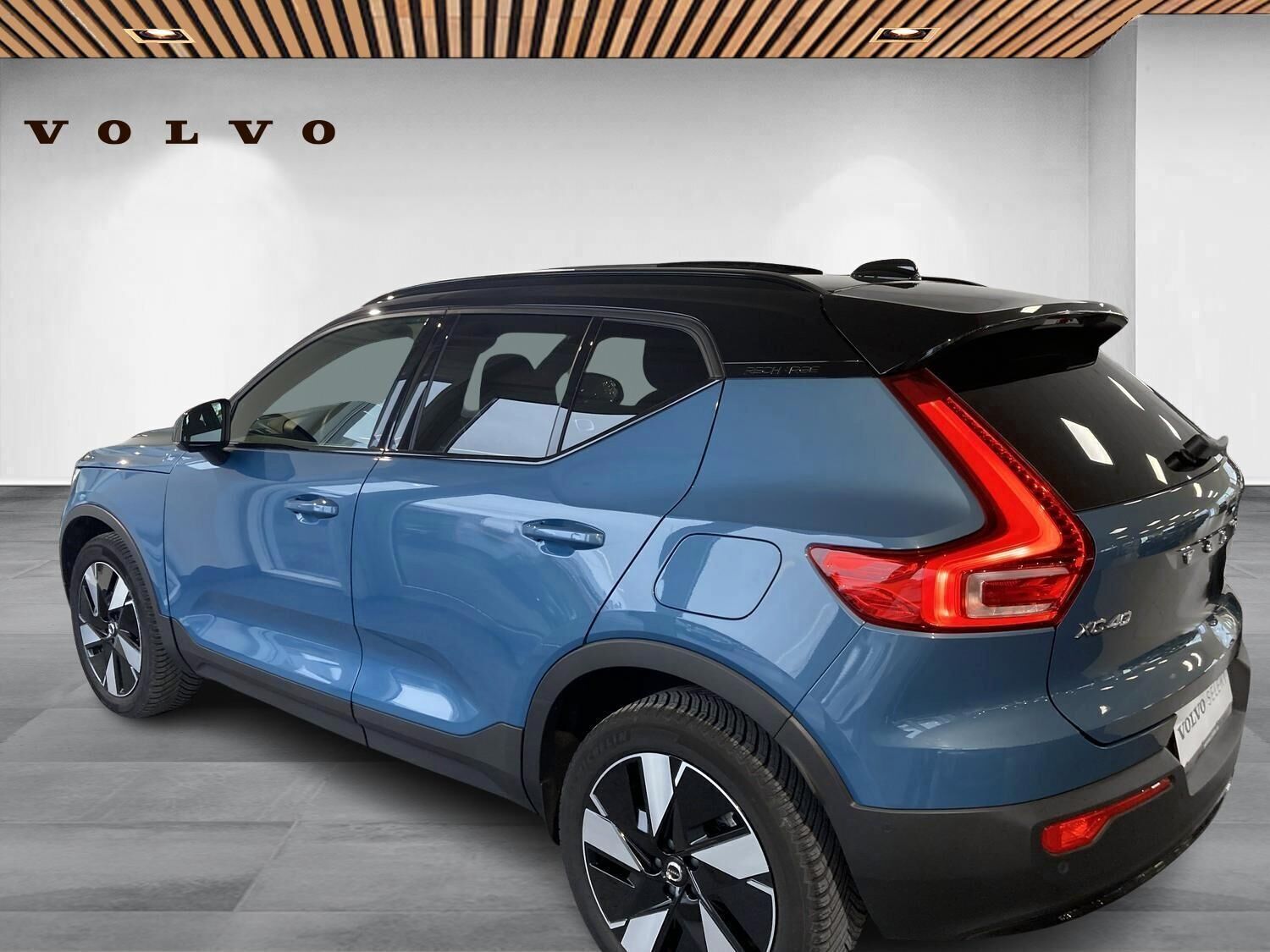 Volvo XC40 Recharge Extended Range Ultimate 252HK 5d Aut.