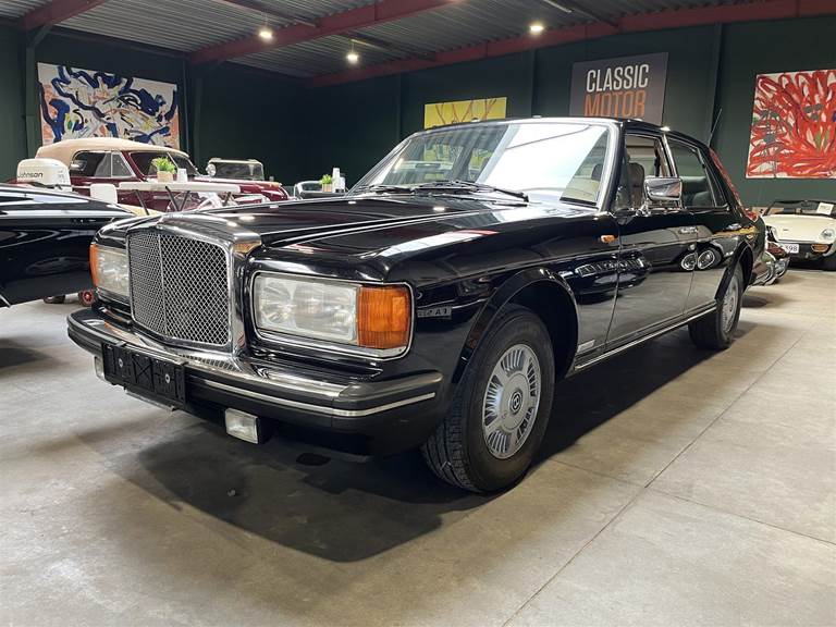 Bentley Eight 6,8 215HK Aut.