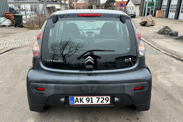 Grå Citroën C1 fra 2014