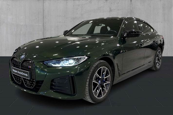 undefined BMW i4 fra 2024 set udefra