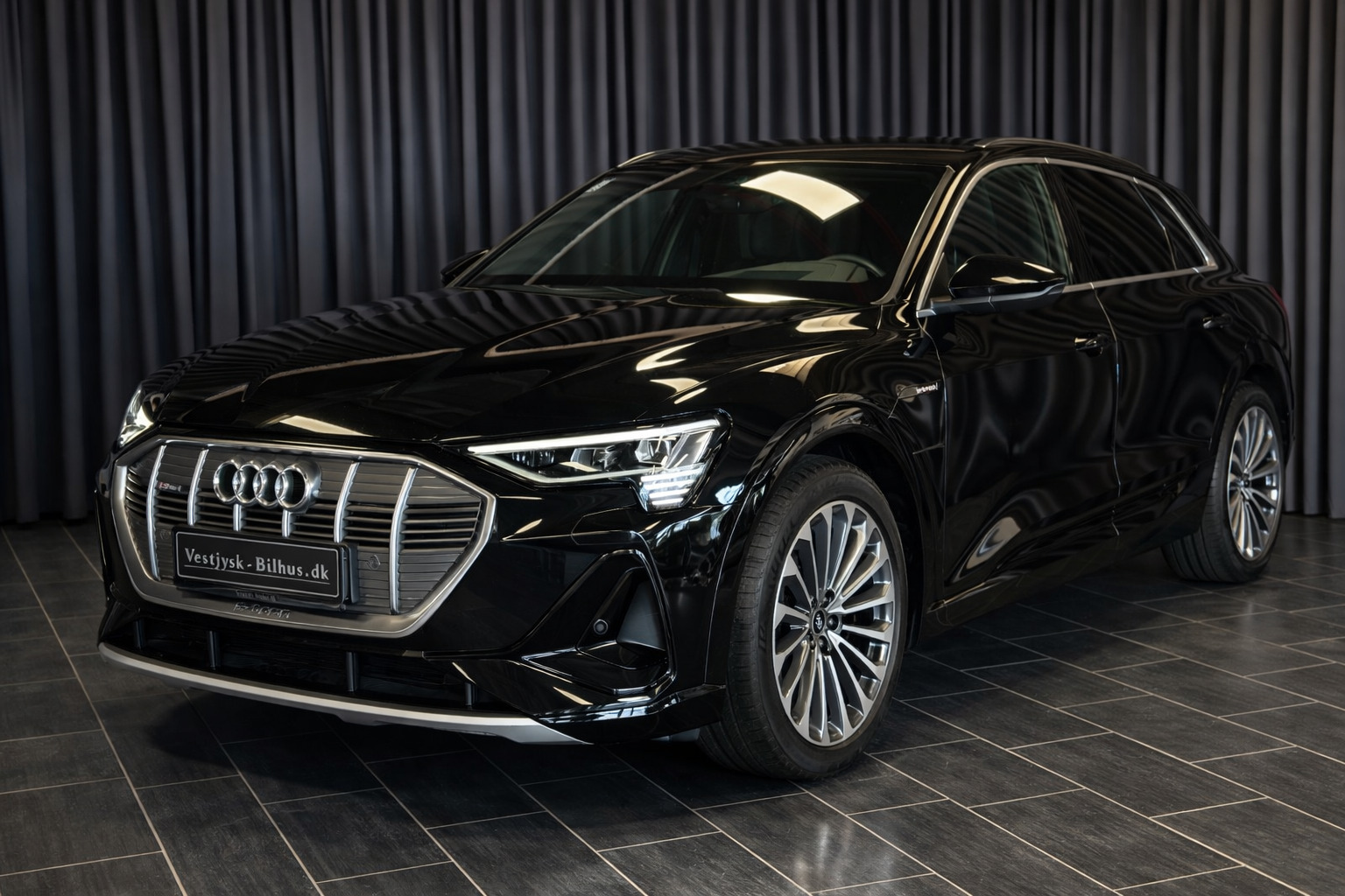 Audi e-tron 55 S-line quattro