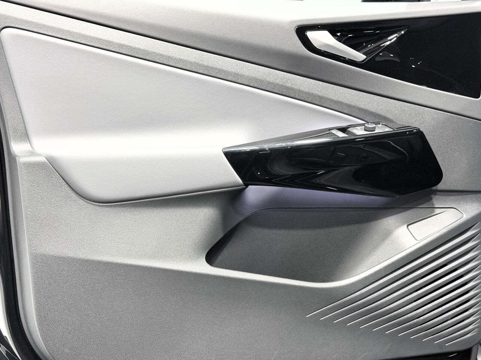 Sort VW ID.4 fra 2025