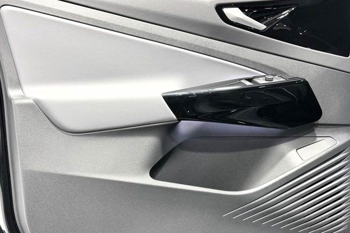 Sort VW ID.4 fra 2025