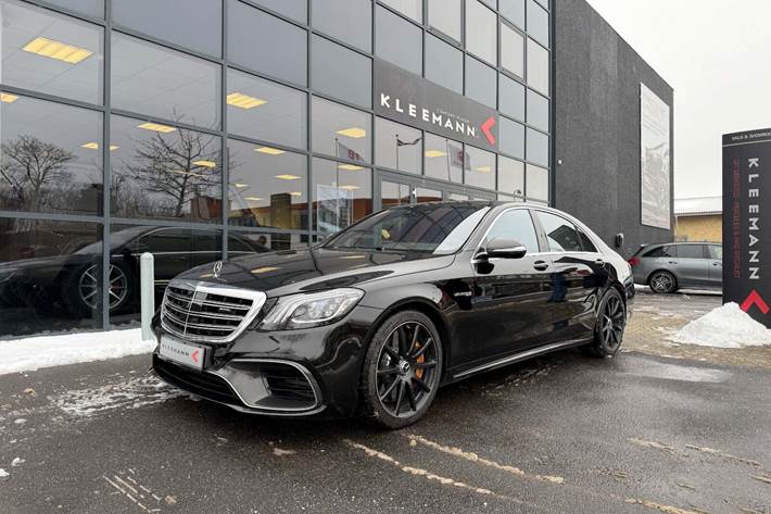 Gul Mercedes S63 fra 2017